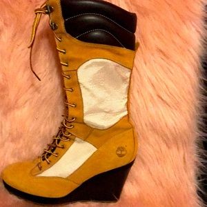 Women’s Timberland wedge heels Size 10 med